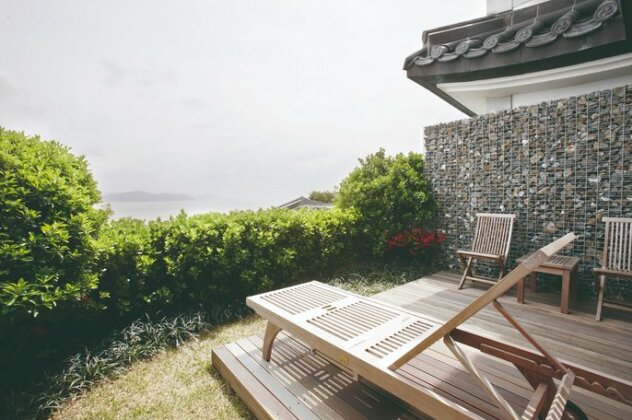 Hotel Illua - Photo4