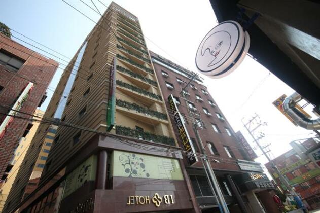 IB Hotel - Photo4