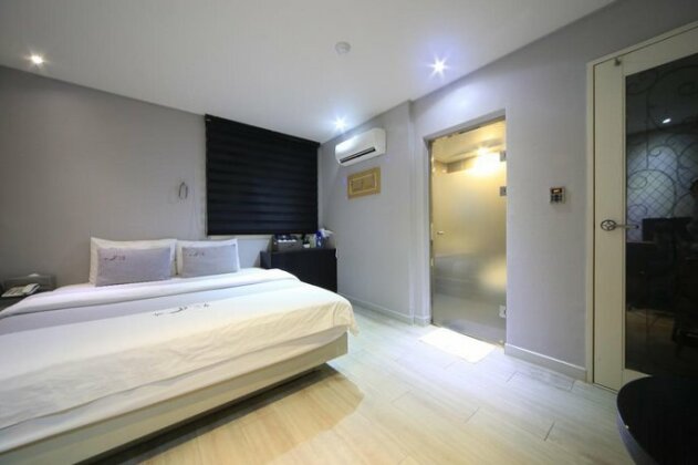 Jjak Boutique Hotel - Photo5