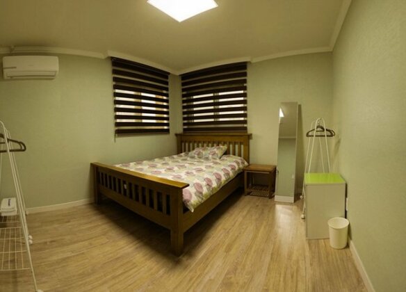 Kingkong Guesthouse Busan - Photo4