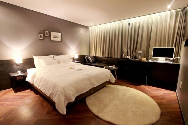 Londoner Hotel - Photo3