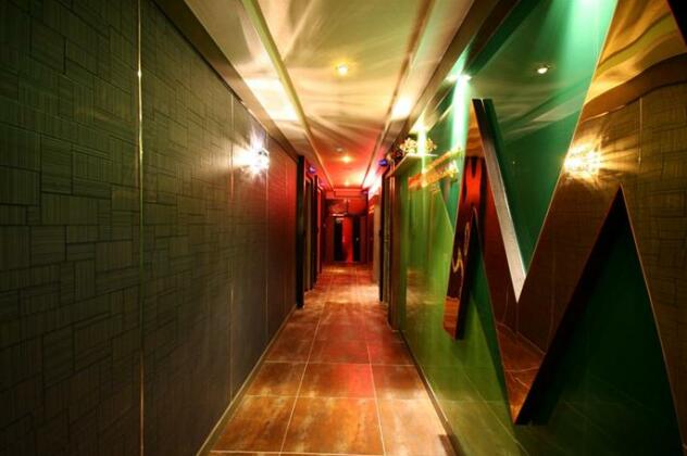 M Motel Seomyeon - Photo3