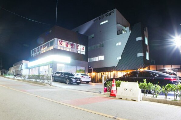 Sky & Ocean Village - Photo3