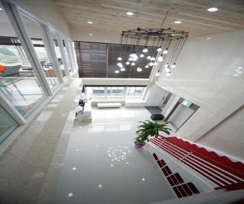 Sum Guesthouse Premium - Photo5