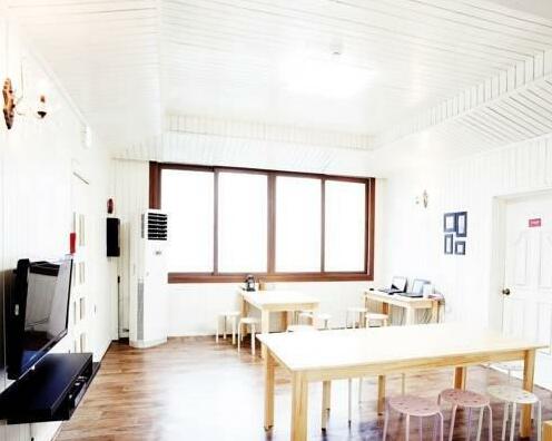 Time Guesthouse Haeundae - Photo4