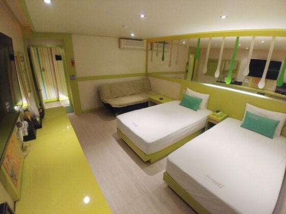 V1 Motel - Photo5