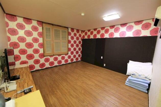 Valentine Hotel Busan - Photo4