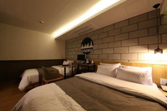 Hotel Chicago Changwon - Photo3