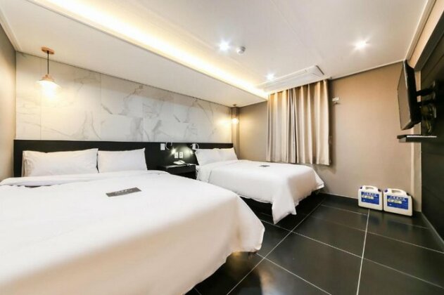 Hotel On Changwon - Photo3
