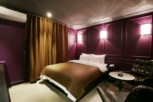 A-Vant Hotel - Photo5