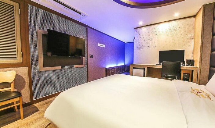 Hotel J-TOP Cheonan - Photo3