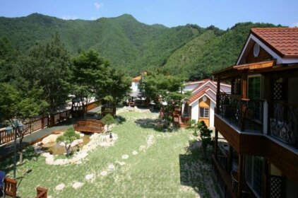Cheongdo Alpen Heim Pension