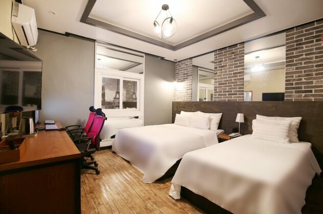 Cheongju K7 PC Hotel - Photo3