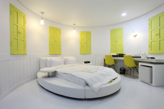 Cheongju Kkuljam PC Hotel - Photo2