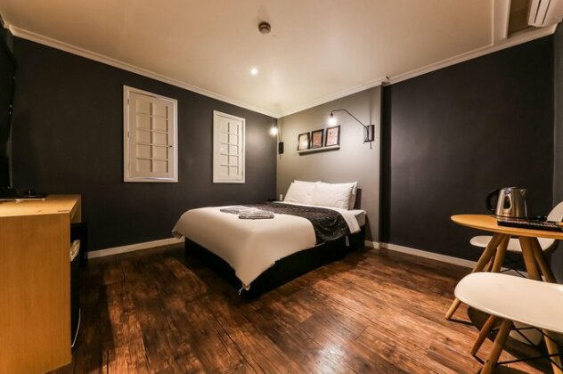 Friends Hotel Cheongju - Photo2