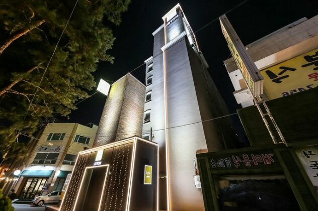 Friends Hotel Cheongju - Photo5