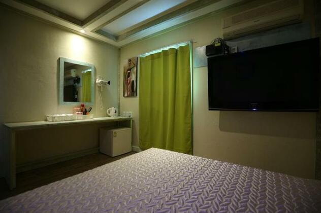 Geogi Motel