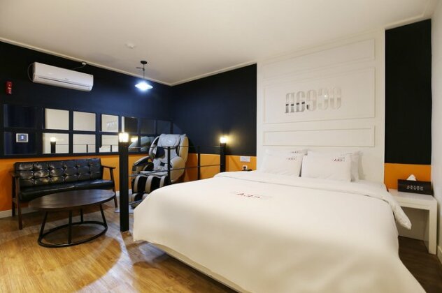 Hotel Ocean Cheongju - Photo2