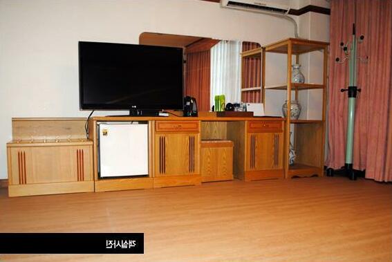 Newvera Tourist Hotel - Photo5