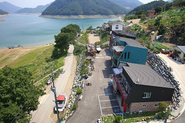 Chungju Lake Pension - Photo3