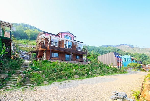 Chungju View Pension - Photo2