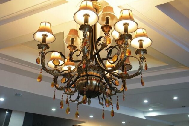 UN Tourist Hotel - Photo4