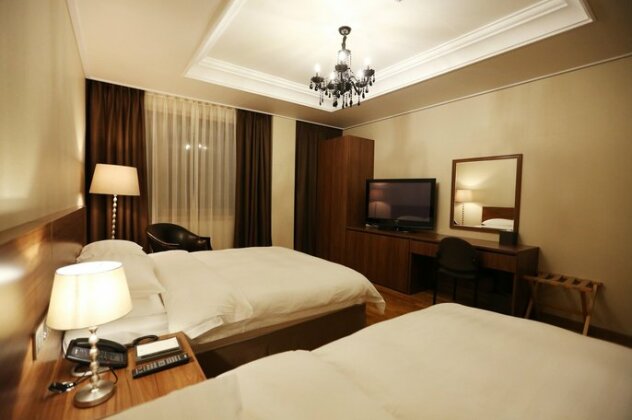 Hotel Emillia Palgong - Photo4