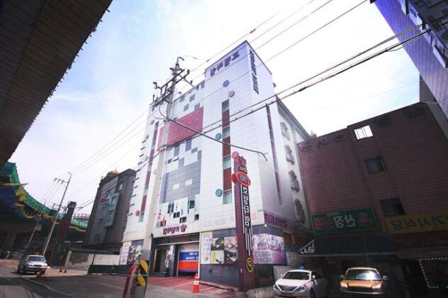 Hotel Yeogiatte Dongdaegu