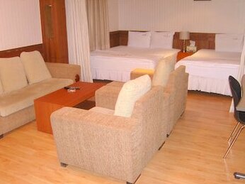 Uneed Hotel - Photo4