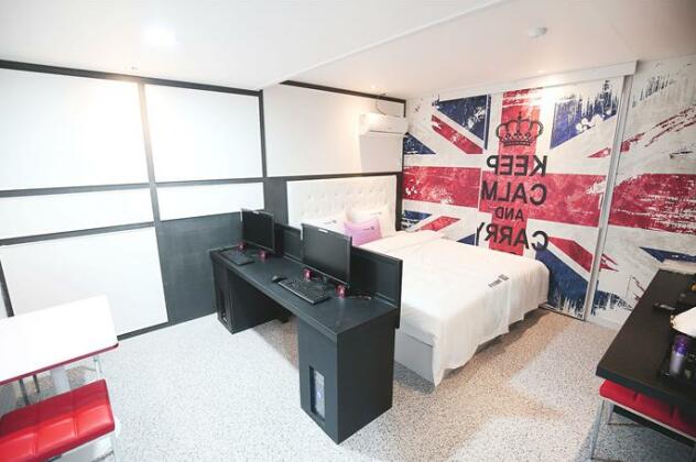 2u Motel - Photo2