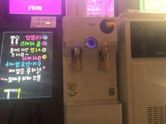 Cinema Motel Daejeon - Photo2