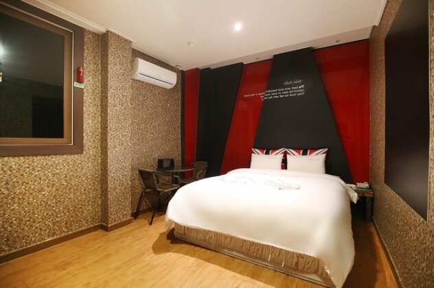 Daejeon Yongmun Scarlett - Photo2