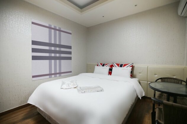 Daejeon Yongmun Scarlett - Photo3