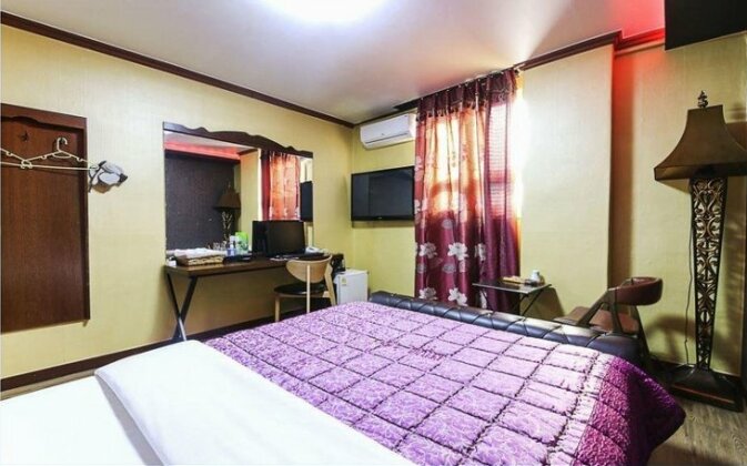 Grand Park Motel - Photo3