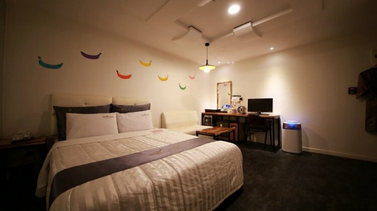 Hotel Nine - Photo2