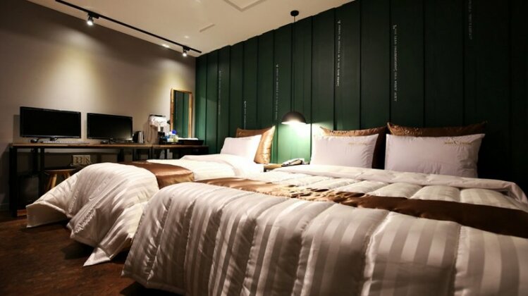 Hotel Nine - Photo3