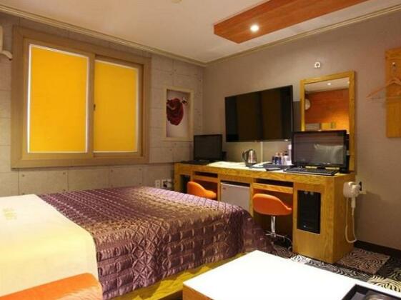 Lake Motel Daejeon - Photo3