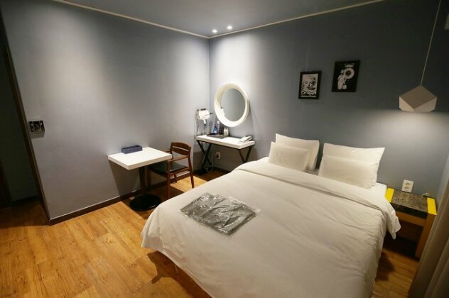 Luis Hotel - Photo3