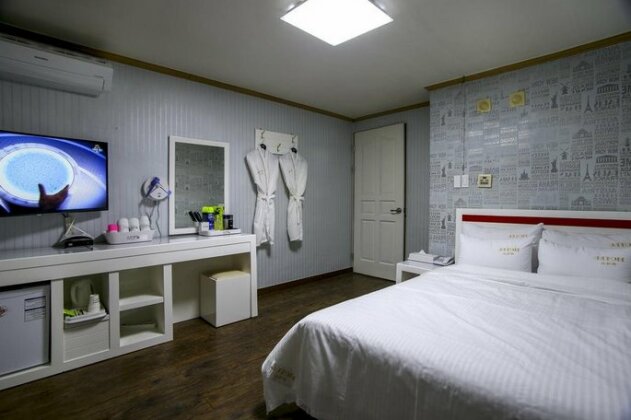 Phoenix Motel Daejeon - Photo2