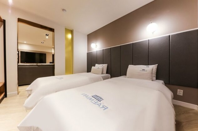 Raemian Motel - Photo5