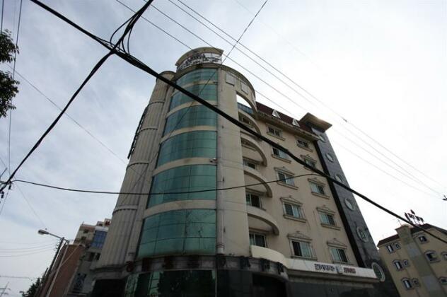 Riverside Motel Daejeon - Photo3