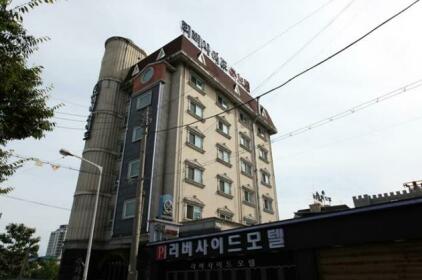 Riverside Motel Daejeon