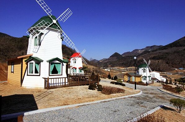 Danyang Dutch windmill town Pension - Photo4