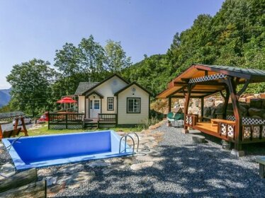 Danyang Pine House Pension