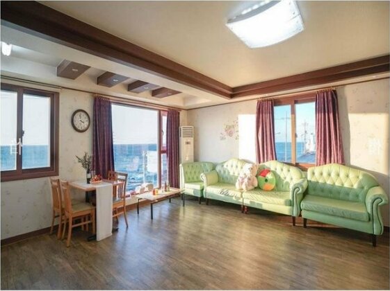 Donghae Olive Pension - Photo4