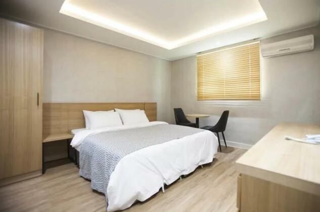 I-Check Hyunjin Hotel - Photo2