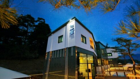 Gangneung Awesome Pension Built in 2016