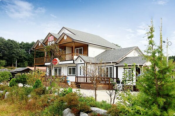 Gangneung Lakeview Pension - Photo5