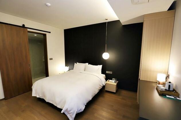 Grey Hotel Gangneung - Photo2