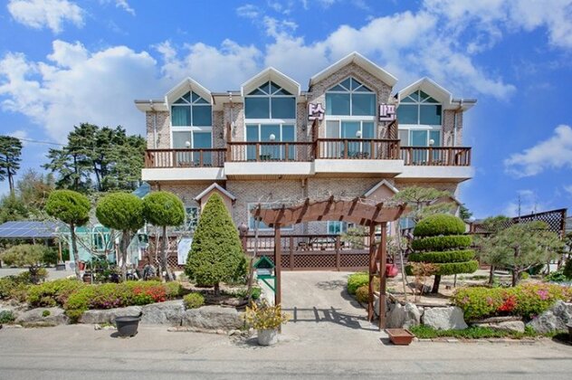 Gyeonpo Sea Travel Pension - Photo4